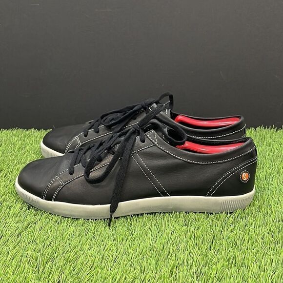 Softinos by Fly London TOM Distressed Sneaker - Picture 3 of 9